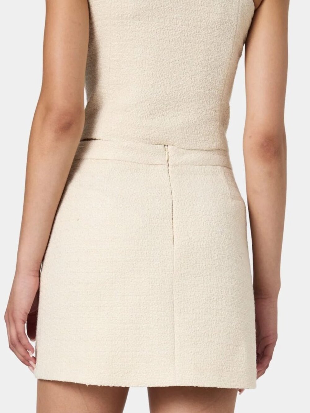 FRENCH CONNECTION 2 Piece Tweed Pearl Buttons Top & Skirt Set Women's Sz 6 NWT - Picture 3 of 15